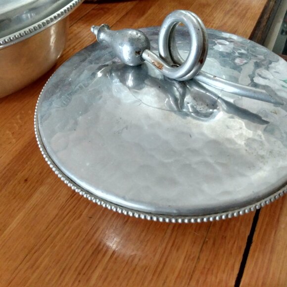 2 Vintage Silver Aluminum BW Buenilum Covered Casserole Dishes Mid Century - Picture 4 of 8